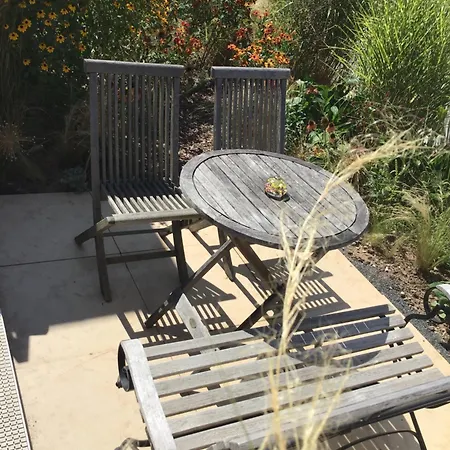 アパート 2 - Wohnen Auf Zeit テュービンゲン